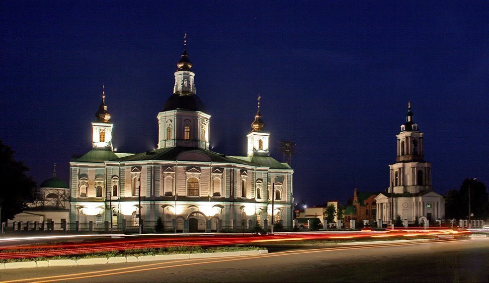 Охтирка, Тростянець та дендропарк "Нескучне"