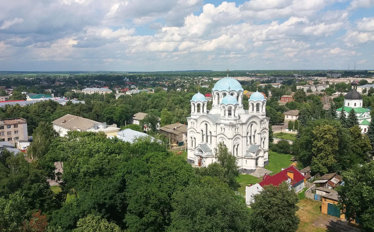Глухів